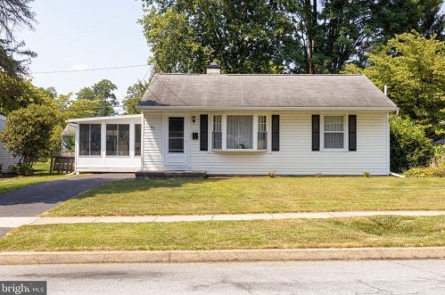 63 Sussex Rd, Camp Hill, PA 17011-6649