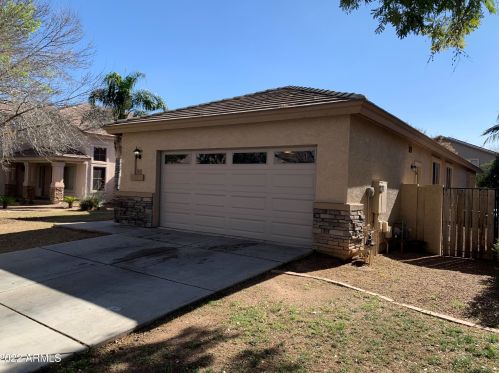 3431 Lexington Ct, Gilbert, AZ 85234-4235