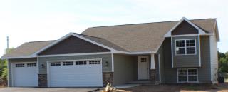 211 Sunrise Dr, Wausau, WI