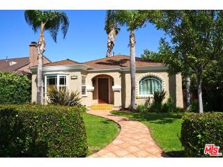 1788 Sherbourne Dr, Los Angeles, CA 90035-4329
