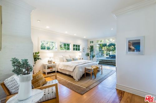 1125 Old Topanga Canyon Rd, Topanga CA  90290-3825 exterior
