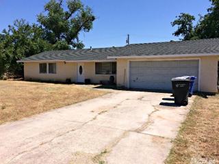 402 Curran Ave, Sacramento, CA 95833-1343