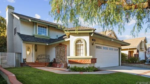 28545 Avocado Pl, Santa Clarita, CA 91390-4102
