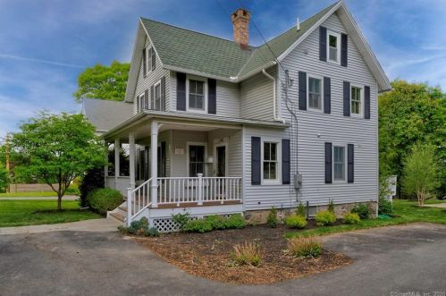 208 High Ridge Ave, Ridgefield, CT 06877-4427