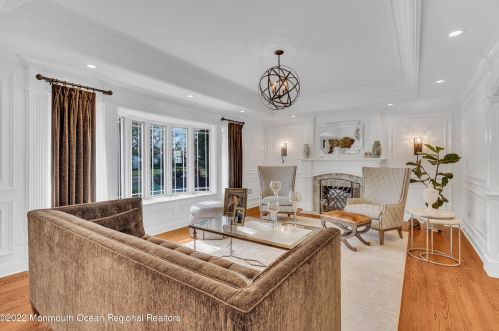 1101 Riverview Dr, Brielle NJ 08730-1121 exterior