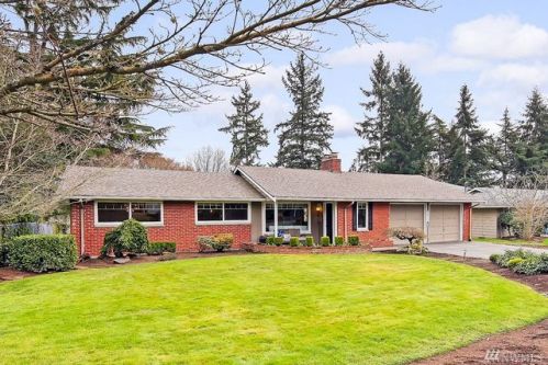 2438 79th Ave, Medina, WA 98039-1517