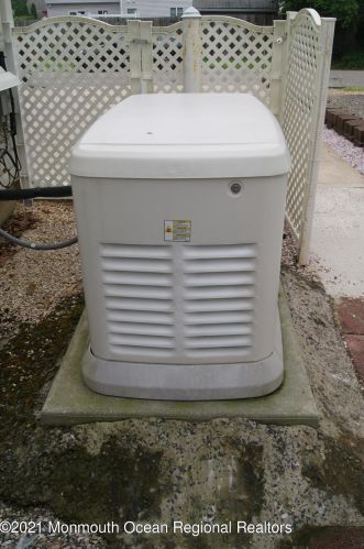 15 Van Ness Dr, Bricktown NJ  08723-5730 exterior