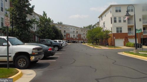 6113 Aster Haven Cir, Haymarket VA  20169-6255 exterior