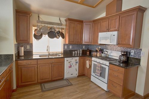 10157 Sheffield Oak Way, Elk Grove, CA 95624-1313