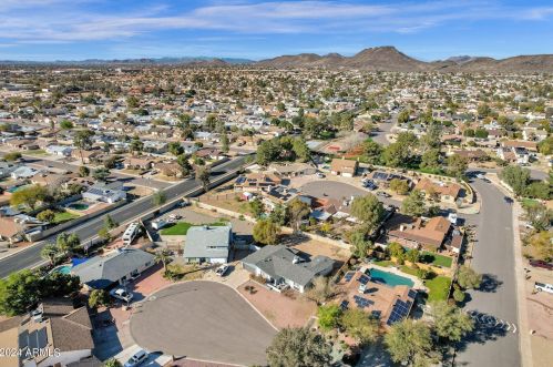 4636 Michelle Dr, Glendale AZ  85308-1519 exterior