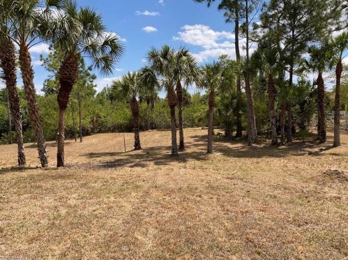 3160 22nd Ave, Naples FL  34117-8806 exterior