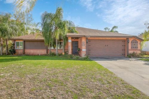 2989 Cottageville St, Deltona, FL 32738-9791