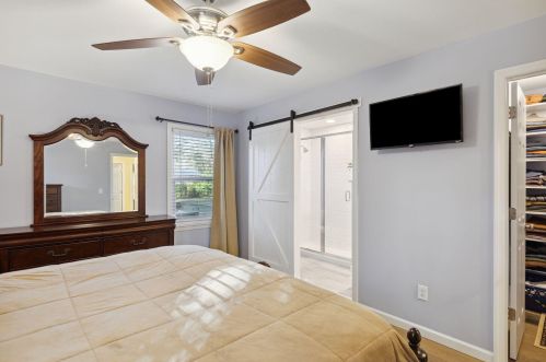 1103 Main Canal Ct, Mount Pleasant SC  29464-4246 exterior