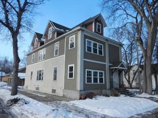 401 Morgan Ave, Minneapolis MN  55405-1137 exterior