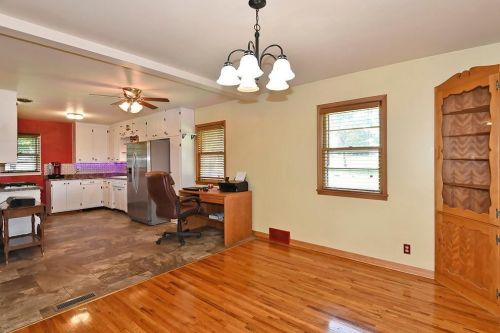 2315 4th St, Faribault MN  55021-5653 exterior