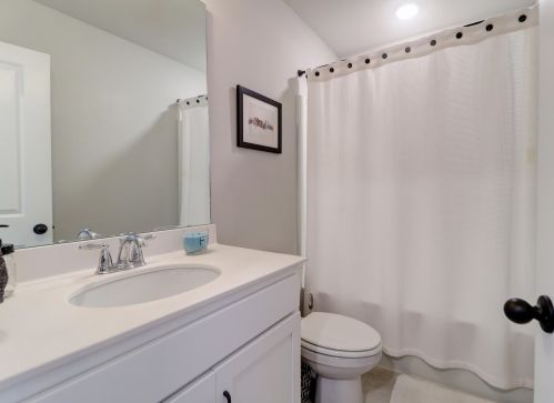 597 Mclernon Trce, Johns Island SC  29455-7814 exterior