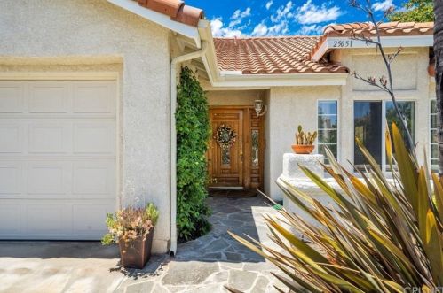 25051 Wintergreen Ct, Santa Clarita, CA 91381-2214
