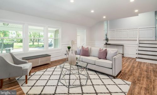 801 Meetinghouse Ct, Riverton NJ  08077-3325 exterior