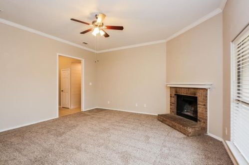 960 Carlin Ln, Burleson TX  76028-5192 exterior