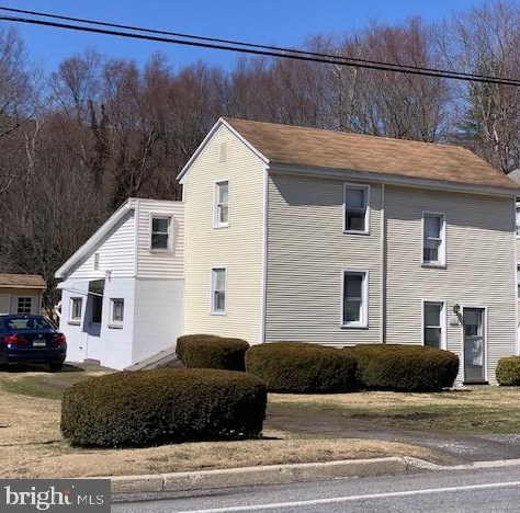1216 Valley Rd, Primrose, PA 17901-8808