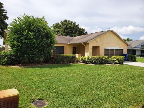 7206 Orchid Lake Rd, New Port Richey, FL 34653-1219