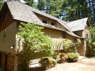 29060 Willow Creek Rd, Eugene, OR 97402-9147