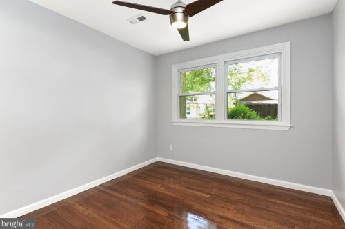 488 Fiddlers Grn, Dover DE  19904-4815 exterior