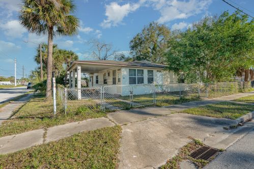 600 Tropic St, Titusville FL  32796-5913 exterior