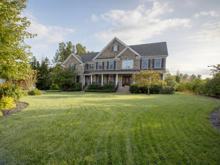 15807 Primrose Tarry Dr, Moseley, VA 23120-2237