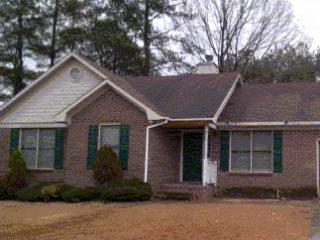 1994 Wheeling St, Fayetteville, NC 28303-6328