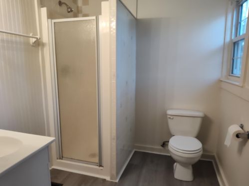 1273 1 Nh Tpke, Northwood NH  03261-3408 exterior