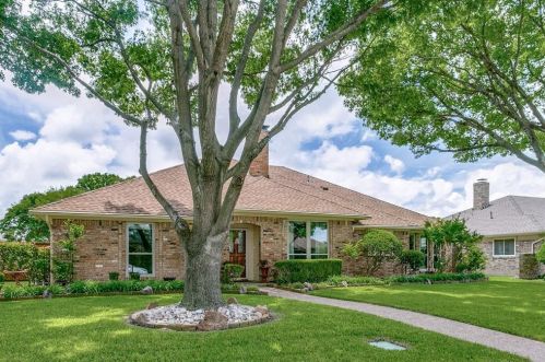 2216 Primrose Dr, Richardson, TX 75082-3300