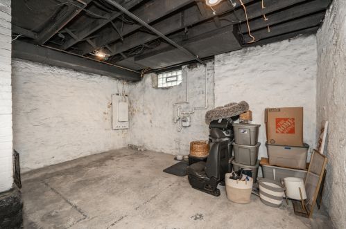 111 10th Ave, Newport KY  41074-1412 exterior