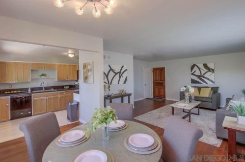 8155 Stadler St, La Mesa CA  91942-2617 exterior