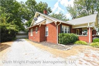 2009 Middle Tennessee Blvd, Murfreesboro TN  37130-4869 exterior