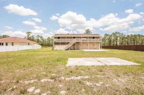 1017 8th Ave, Lehigh Acres, FL 33972-3035
