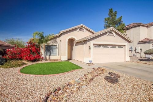 6524 Whispering Wind Dr, Glendale, AZ 85310-3458