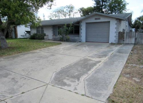 8635 Sabal Way, Port Richey, FL 34668-5536