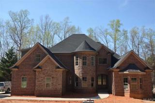 4147 2nd St, Hickory, NC 28601-8091