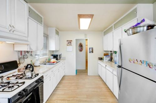 5080 Tyler St, Riverside CA  92503-2201 exterior