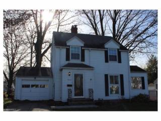 2552 Paxton Ave, Akron, OH 44312-1633