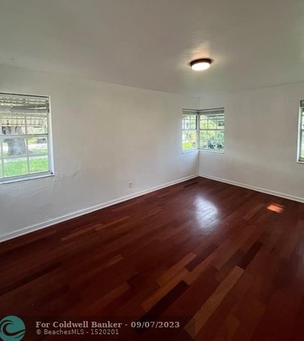 328 26th Ave, Hollywood FL  33020-4802 exterior