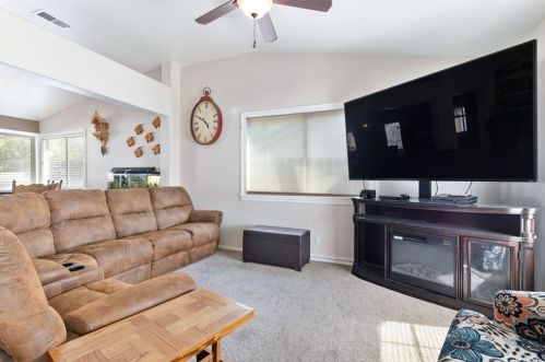 848 Sycamore Canyon Rd, Lake Nacimiento CA  93446-4746 exterior