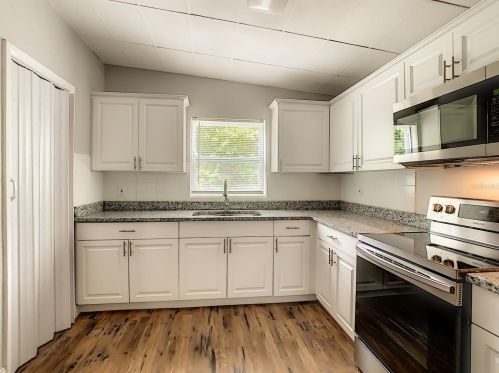 1520 Kings Ct, Titusville FL  32780-4428 exterior