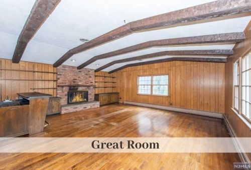 170 Lowell Rd, Ridgewood NJ  07452-1234 exterior