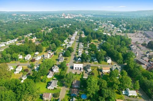 20 Front St, Middletown CT 06457-4424 exterior