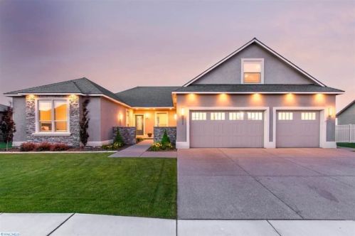 2354 Eagle Ridge Ct, Richland, WA 99354-2387