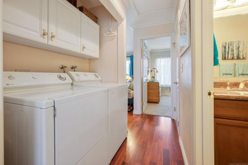 10401 Caminito Rimini, San Diego CA 92129-2059 exterior