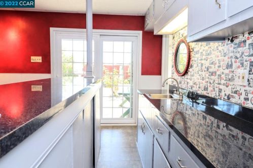 18351 Via Jose, San Lorenzo CA  94580-3063 exterior