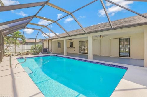 3728 6th Ave, Cape Coral FL  33904-5203 exterior